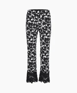 Discount Broek Wc 81.02 J10 Zwart Dames Broeken